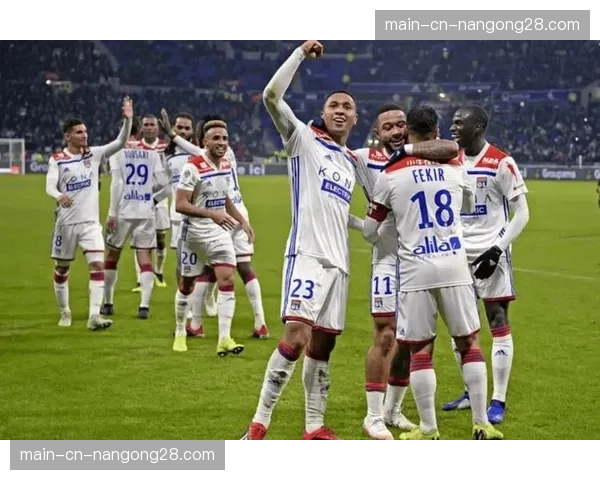 昂热队长专访中透露，赛前会通过虚拟现实设备模拟对手关键球员的防守习惯